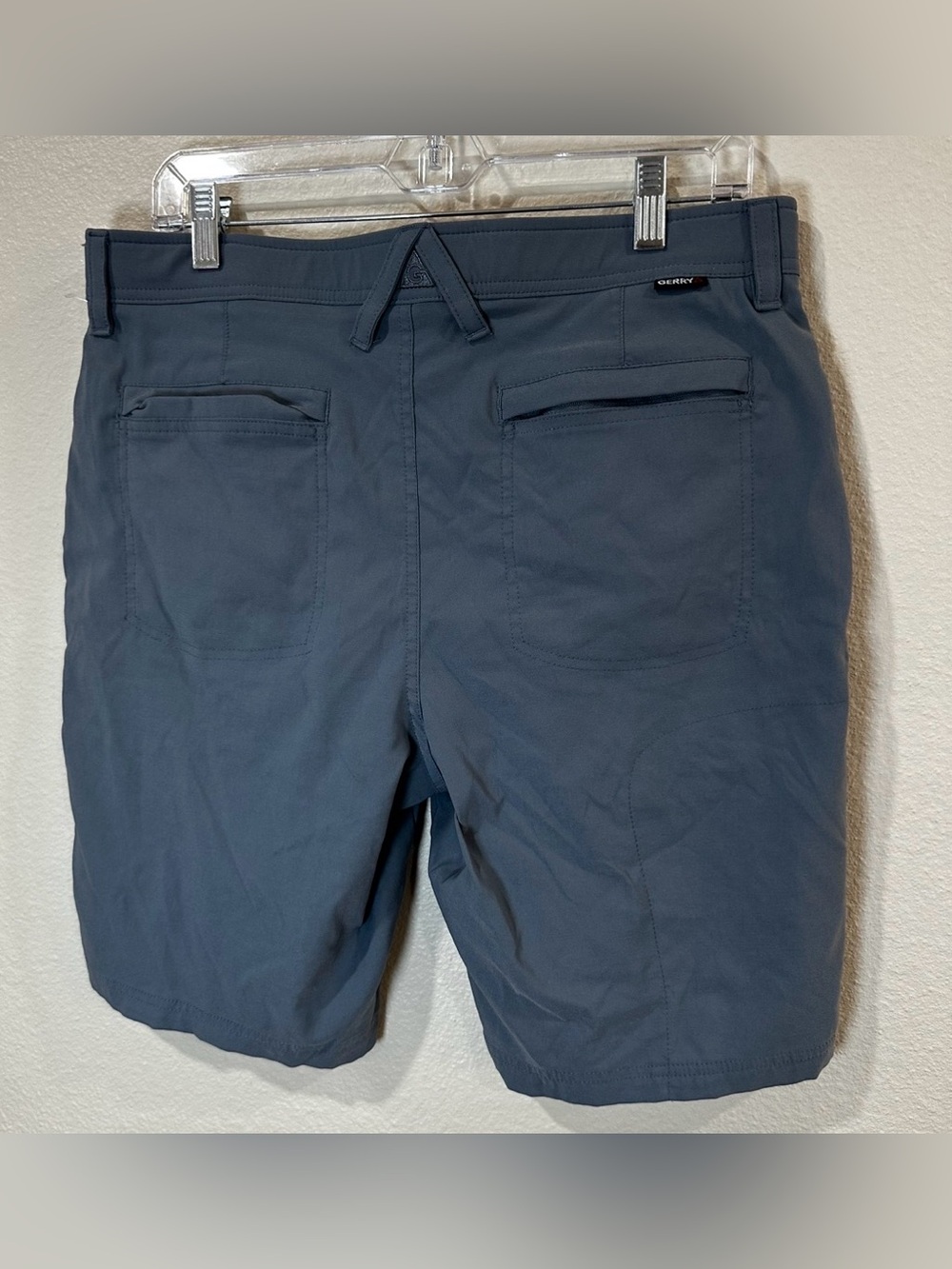 Gerry Mens gray hiking  Shorts size 32